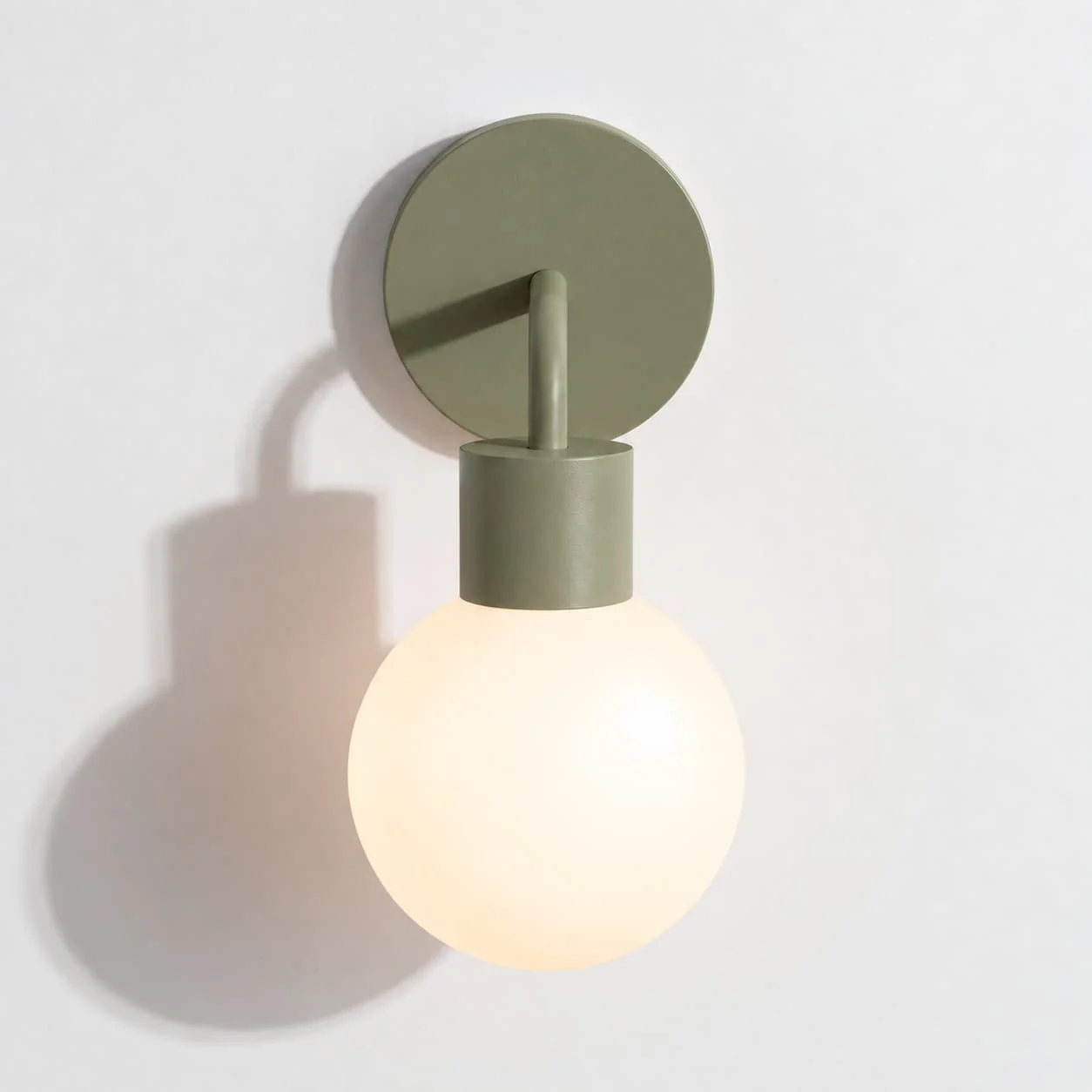 Poplight Renter-Friendly Rechargeable Wall Sconce